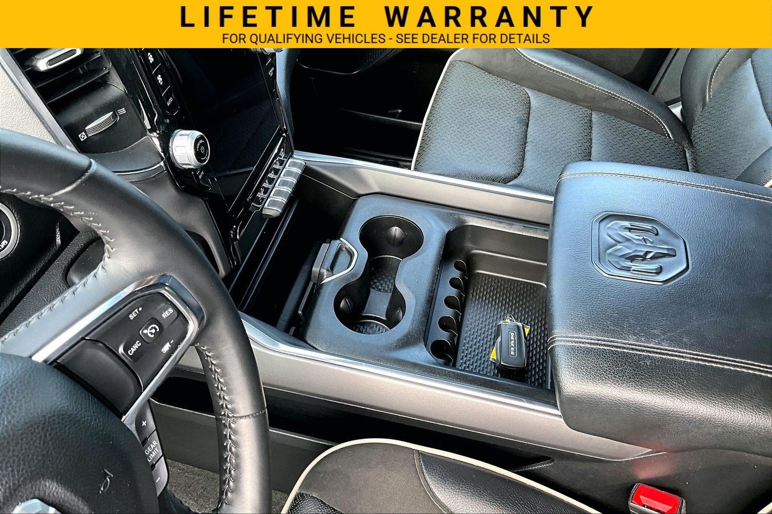 Used 2024 RAM 1500 Laramie AWD/4WD image 15