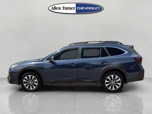 Used 2023 Subaru Outback Limited AWD/4WD image 6
