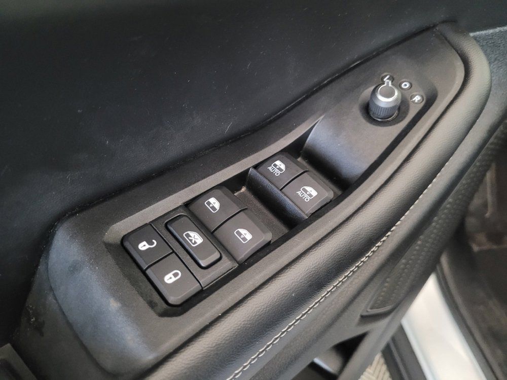 Used 2023 Jeep Grand Cherokee Limited AWD/4WD image 27