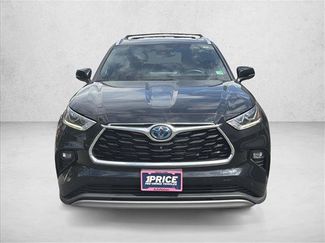 Used 2024 Toyota Highlander Platinum AWD/4WD video 2