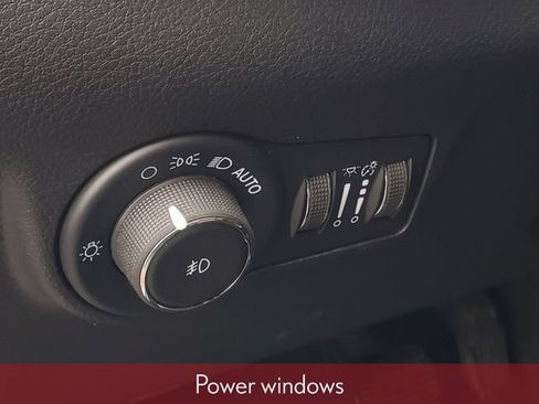 Used 2024 Jeep Compass Limited AWD/4WD image 17
