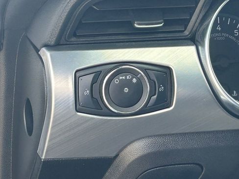 Used 2023 Ford Mustang Premium image 31