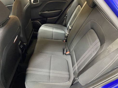 Used 2025 Hyundai Venue SEL FWD image 22