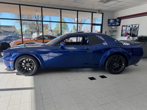 Used 2022 Dodge Challenger R/T Scat Pack RWD image 2
