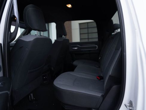 Used 2022 RAM 2500 Big Horn AWD/4WD image 12