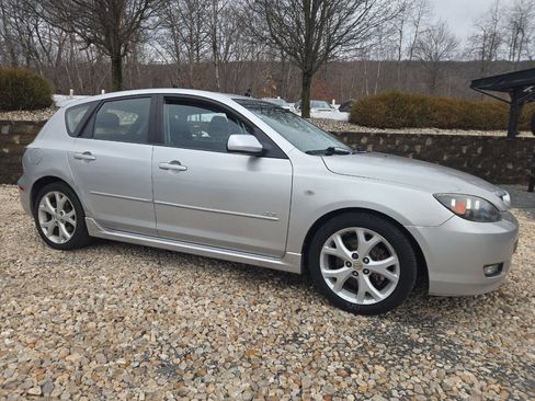 Used 2007 MAZDA MAZDA3 s Touring image 2