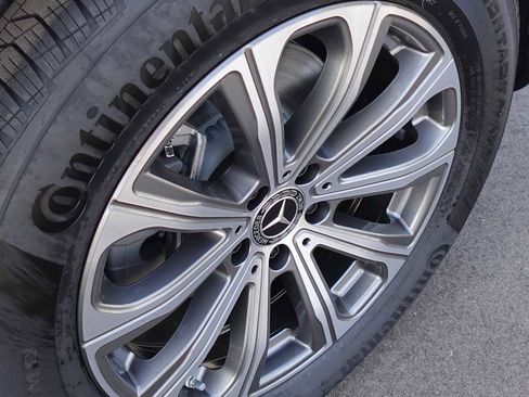 Used 2026 Mercedes-Benz GLC 300 4MATIC image 30