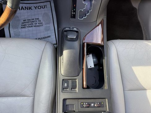 Used 2011 Lexus RX 350 2WD w/ Premium Pkg image 29