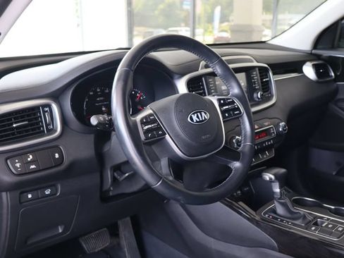 Used 2020 Kia Sorento EX FWD image 15