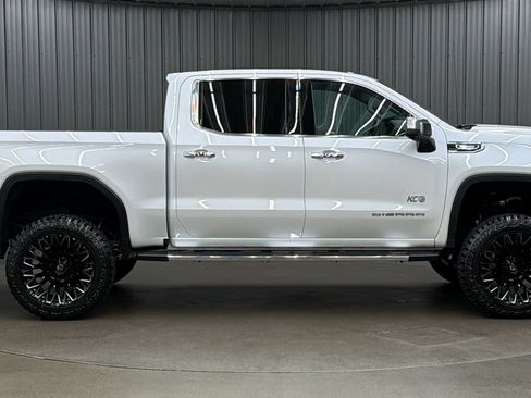 Used 2024 GMC Sierra 1500 SLT w/ SLT Premium Plus Package AWD/4WD image 6