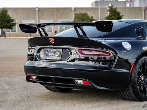 Used 2017 Dodge Viper GTC w/ Time Attack Group 2.0 RWD image 16