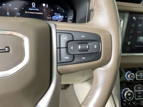 Used 2023 GMC Yukon Denali w/ Denali Reserve Package AWD/4WD image 26
