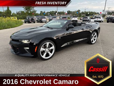 Used 2016 Chevrolet Camaro SS RWD image 1