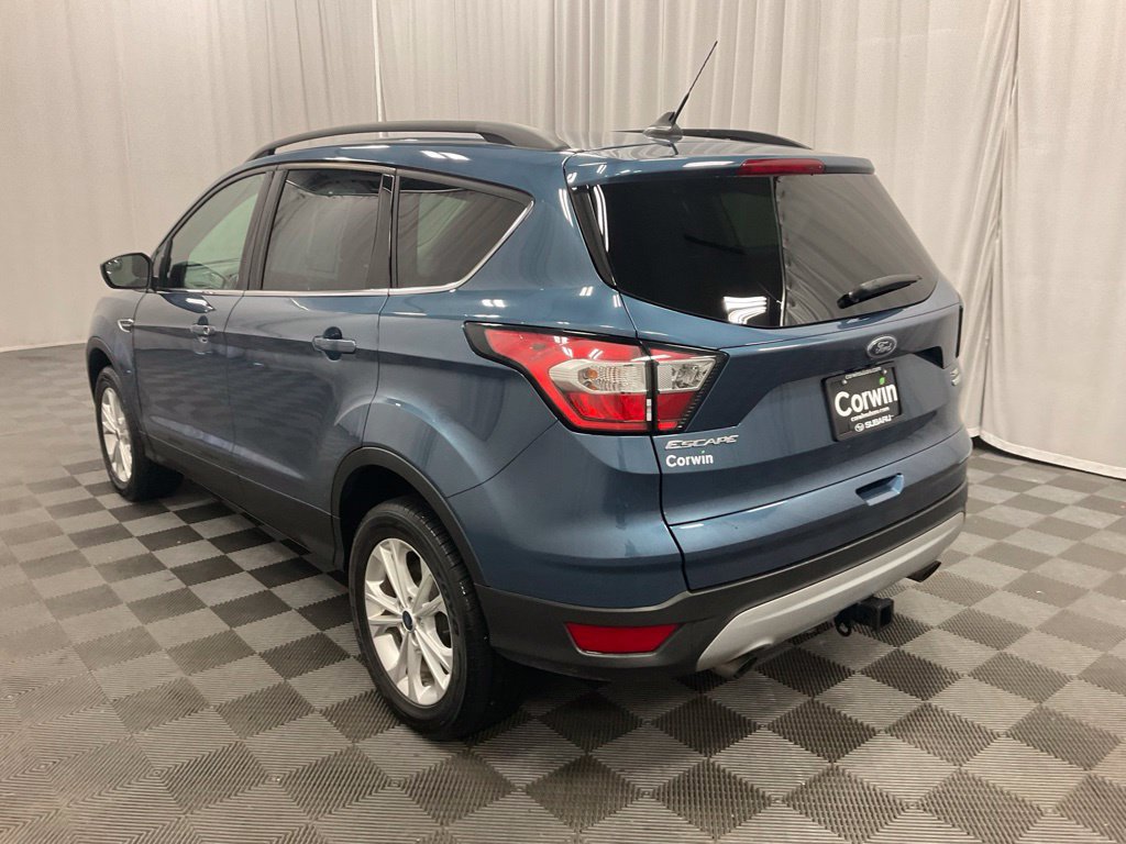 Used 2018 Ford Escape SE w/ SE Sync 3 Package AWD/4WD image 8