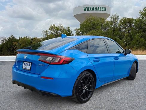 Used 2024 Honda Civic Sport image 5