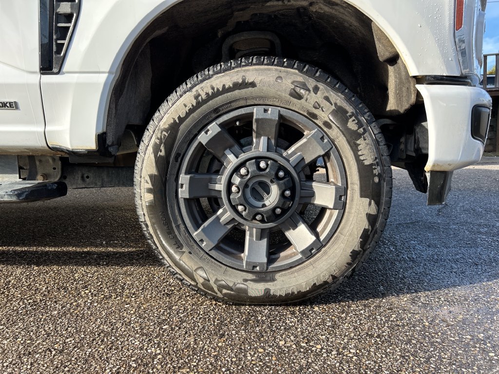 Certified 2023 Ford F250 XLT w/ XLT Premium Package AWD/4WD image 7