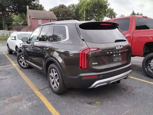 Used 2022 Kia Telluride EX w/ Towing Package AWD/4WD image 5