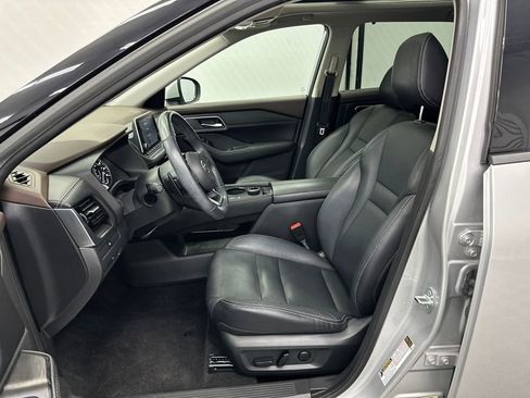 Used 2021 Nissan Rogue SL image 9