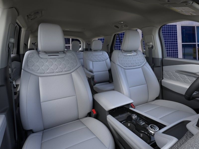 New 2026 Ford Explorer Platinum w/ LUX Leather Package AWD/4WD image 11
