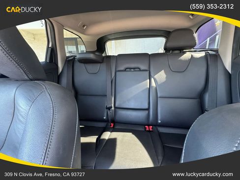 Used 2016 Volvo XC60 T5 Premier w/ Proximity Package FWD image 19