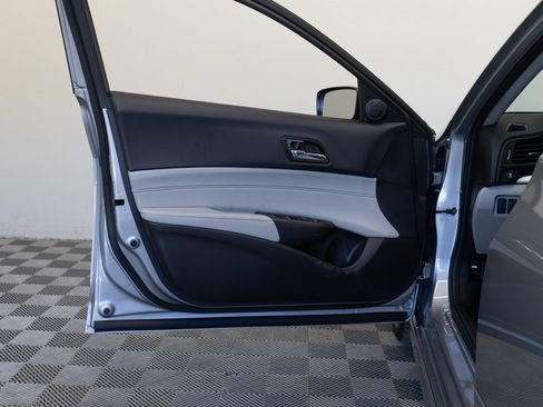 Used 2018 Acura ILX w/ Special Edition Package image 14