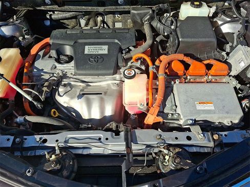 Used 2018 Toyota RAV4 Limited image 30