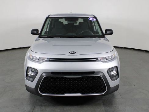 Used 2020 Kia Soul LX image 11