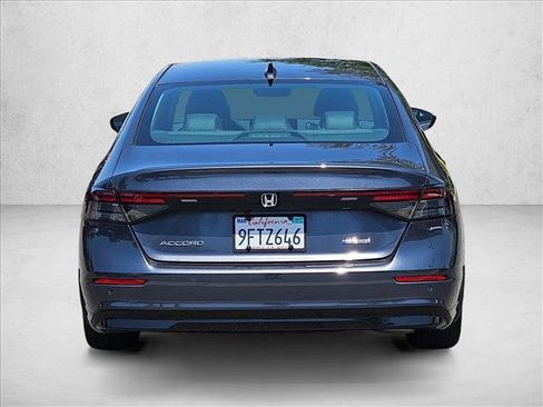 Used 2023 Honda Accord EX-L image 6
