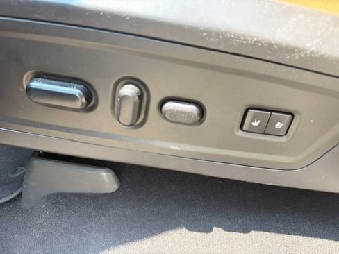 Used 2011 Lincoln Navigator 4WD w/ 101A Rapid Spec Order Code image 28
