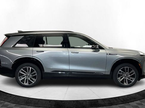 New 2026 Cadillac Vistiq Sport image 7