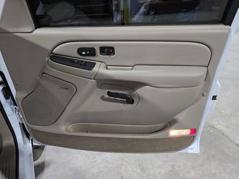 Used 2005 Chevrolet Silverado 1500 4x4 Crew Cab w/ Safe And Sound Package image 66