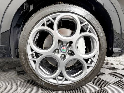 Used 2024 Alfa Romeo Tonale Ti AWD/4WD image 27