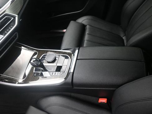 Used 2021 BMW X5 sDrive40i w/ Convenience Package image 13