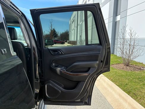 Used 2017 Chevrolet Tahoe LT w/ Luxury Package image 20