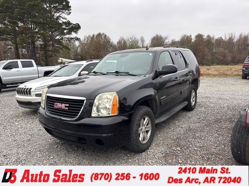 Used 2011 GMC Yukon SLE image 1