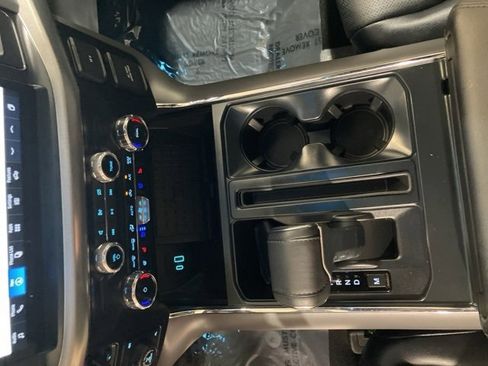 Used 2024 Ford F150 Lariat w/ Equipment Group 502A High image 17