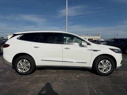 Used 2021 Buick Enclave Essence FWD image 5