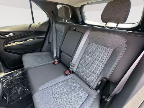 Used 2023 Chevrolet Equinox LT FWD image 30