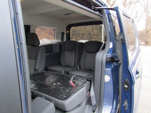 Used 2018 Ford Transit Connect XL image 14