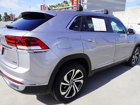 Used 2023 Volkswagen Atlas Cross Sport SEL image 7