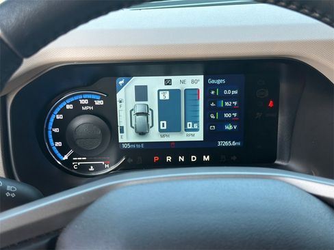 Used 2023 Ford Bronco Wildtrak image 26