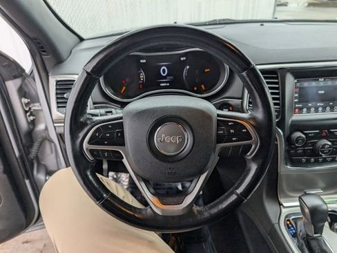 Used 2018 Jeep Grand Cherokee Limited image 9