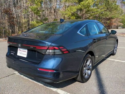 Used 2024 Honda Accord EX image 4