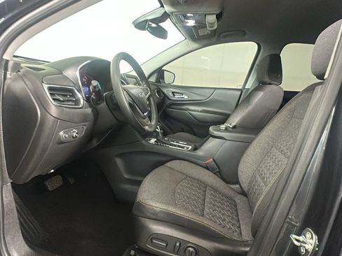 Used 2023 Chevrolet Equinox LT AWD/4WD image 12