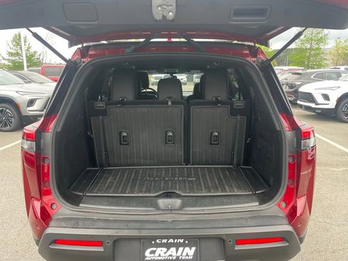 Used 2024 Nissan Pathfinder Rock Creek image 7