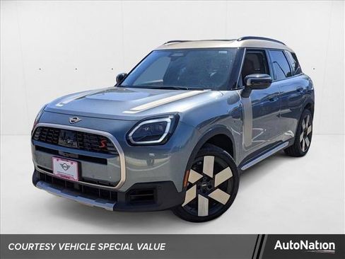 Used 2025 MINI Cooper Countryman S w/ Comfort Package Max image 1