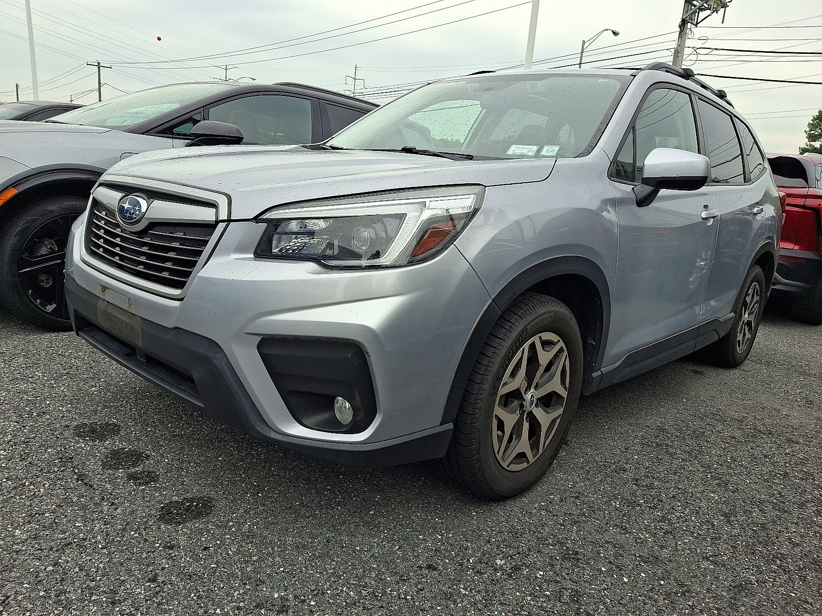 Used 2021 Subaru Forester Premium AWD/4WD image 3