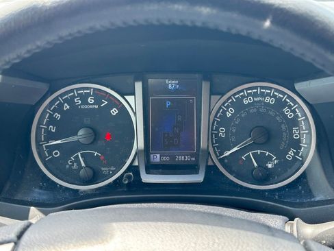 Used 2023 Toyota Tacoma SR5 image 33