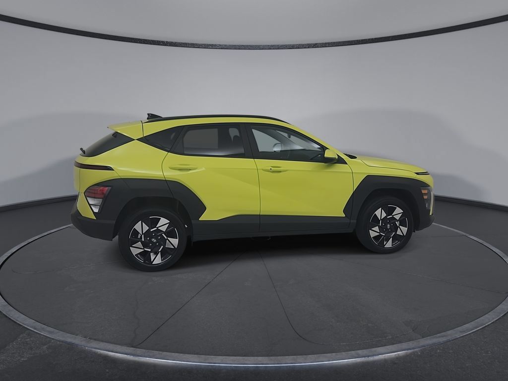 Used 2025 Hyundai Kona SEL AWD/4WD image 17
