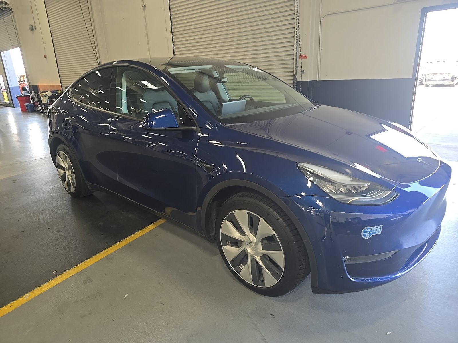 Used 2020 Tesla Model Y Long Range AWD/4WD image 4
